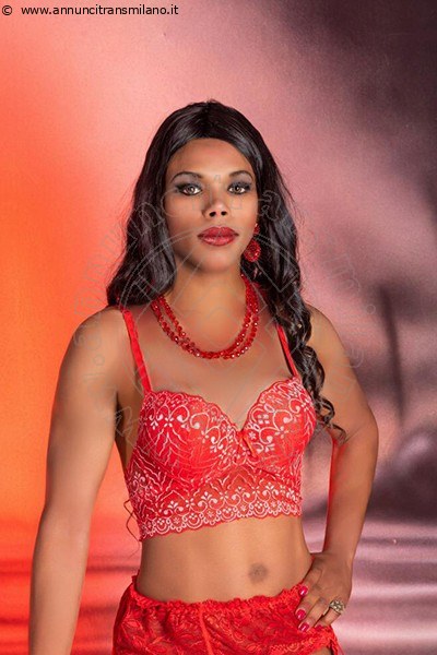 Foto Naomi Fire  Annunci Trans Isernia